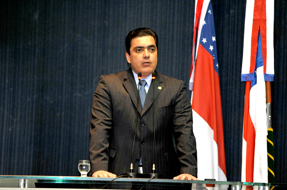 Deputado Abdala Fraxe faz balanço de promessas não cumpridas pelo governo federal