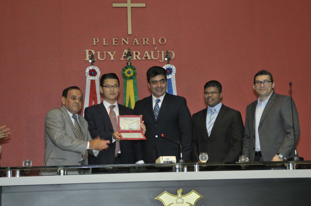Deputado Abdala Fraxe homenageia Igreja de Deus Sociedade Missionária Mundial