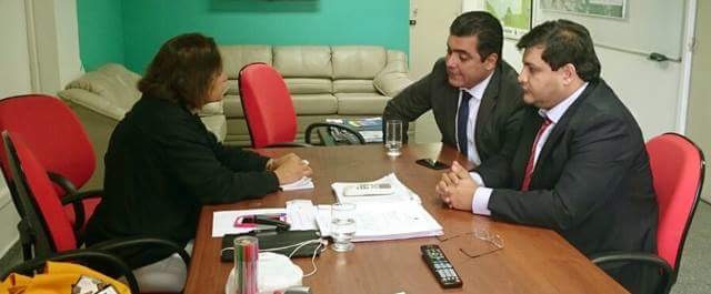 Abdala Fraxe vai à Seinfra pedir melhorias para a rodovia AM-010