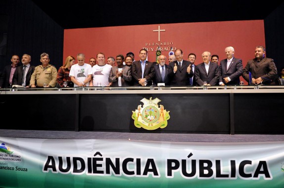 Parlamentares defendem mobilização dos políticos regionais pela BR-319