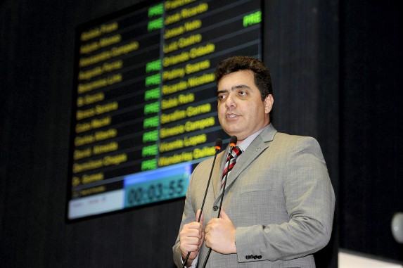 Abdala Fraxe fala do aniversário de 70 anos do Partido Trabalhista Nacional