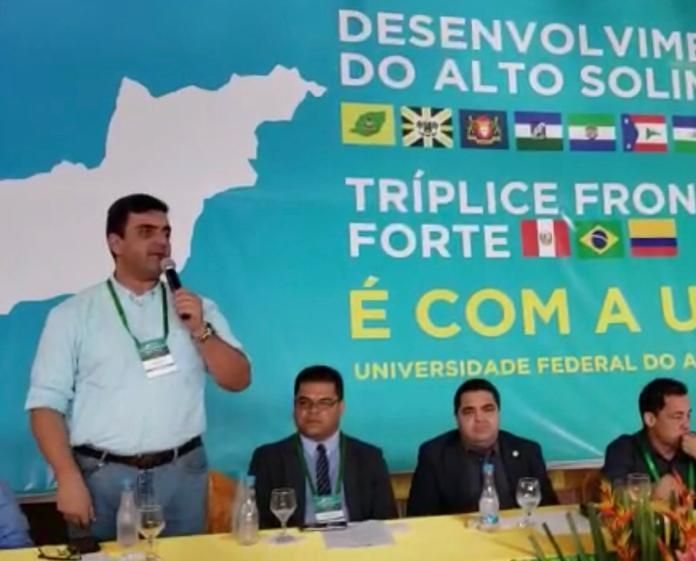 Abdala Fraxe defende criação de universidades federais no Alto Solimões e outras regiões do Estado