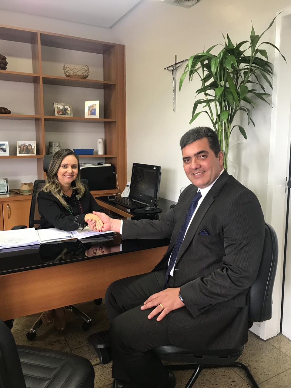 Abdala Fraxe pede apoio ao Sebrae-AM para levar o Programa Educação Empreendedora às escolas estaduais
