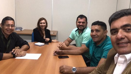 Abdala Fraxe cobra retomada da instalação do Programa Luz para Todos em comunidades de Envira