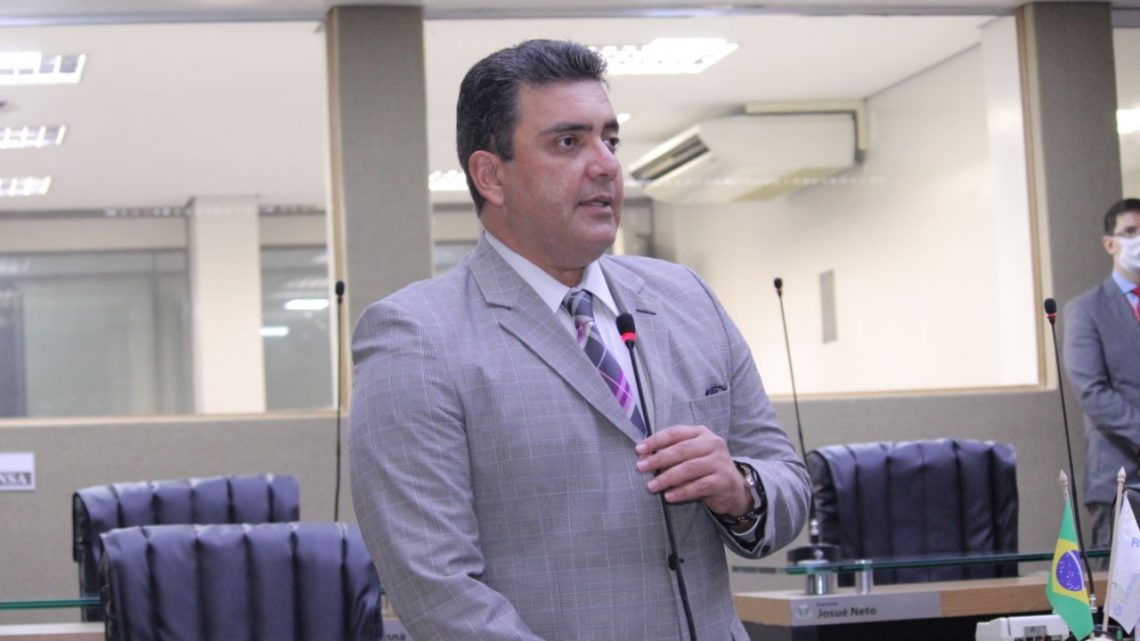 Abdala Fraxe anuncia apoio da Prefeitura de Santo Antônio do Içá para retomar obras da UEA no município