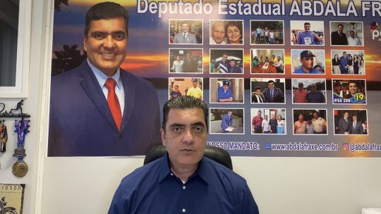 Deputado Abdala Fraxe irá cobrar explicações da Infraero e da Azul sobre paralisação das operações para Tabatinga