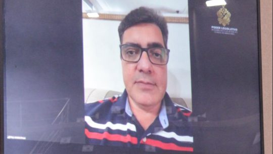 Deputado Abdala Fraxe pede à população adoção de cuidados básicos para evitar proliferação da Covid-19