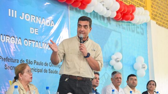 Deputado Abdala Fraxe destaca a marca de 4 mil pessoas beneficiadas com os mutirões de cirurgias oftalmológicas
