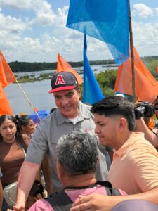 Leia mais sobre o artigo Deputado Abdala Fraxe visita Aldeia Simão, em Barreirinha, e reforça compromisso com os povos originários